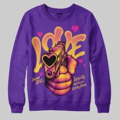PURPLE Collection DopeSkill Sweatshirt Love Shot Graphic -Dopeskill Brand 1 ef477ac4 b23e 41b4 829b 75742ee7b87a