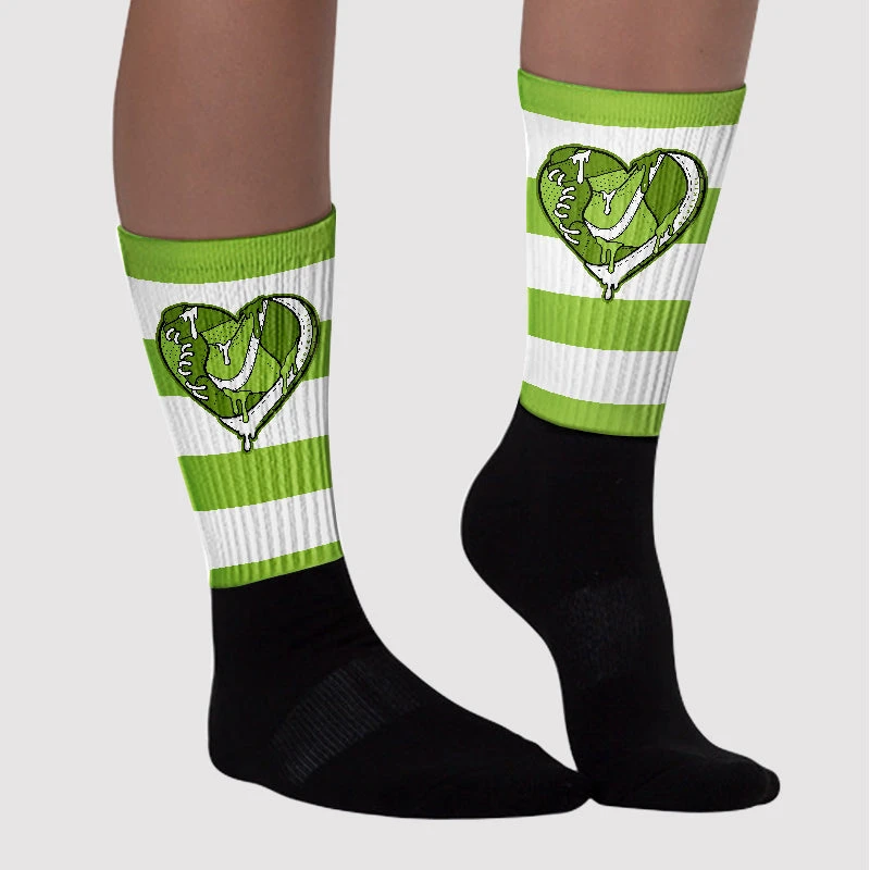 Horizontal Stripes Sublimated Socks Match Dunk Low 'Chlorophyll' 2 Horizontal Stripes Sublimated Socks Match Dunk Low 'Chlorophyll' - Image 2