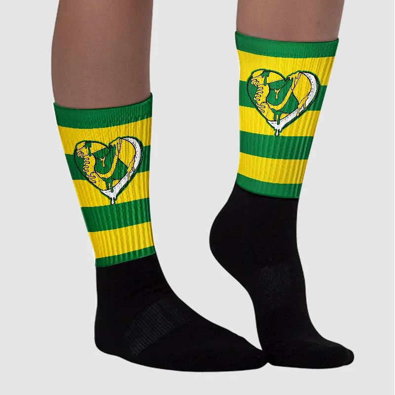 Dunk Low Reverse Brazil Sublimated Socks Horizontal Stripes Graphic 3 Dunk Low Reverse Brazil Sublimated Socks Horizontal Stripes Graphic - Image 3