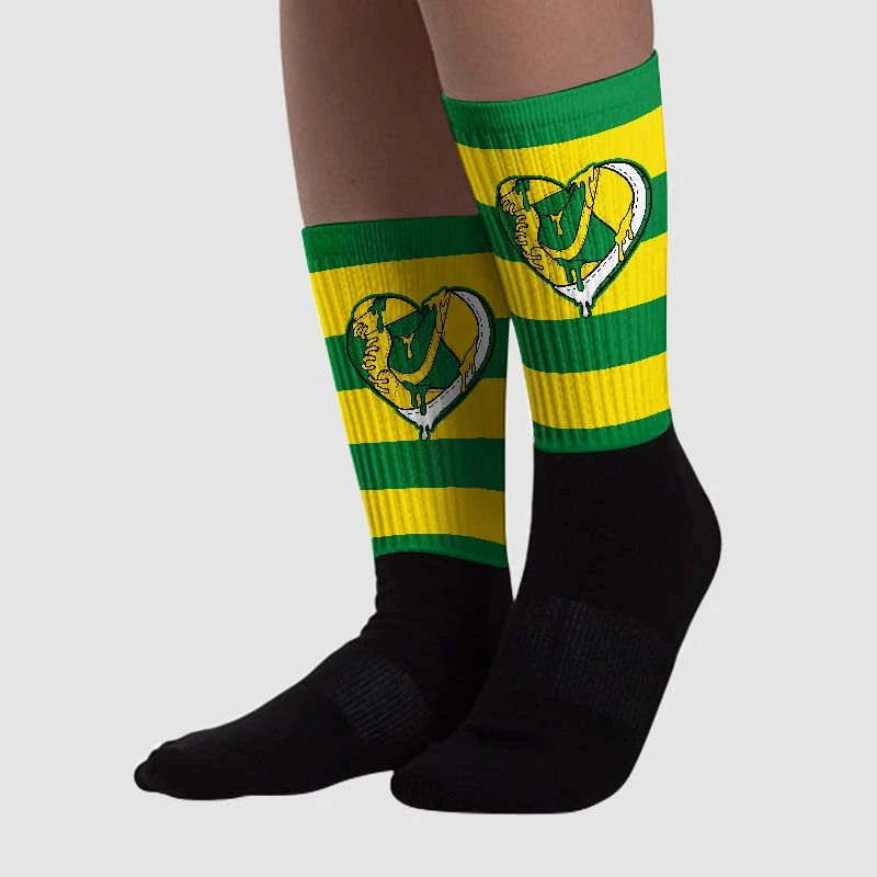 Dunk Low Reverse Brazil Sublimated Socks Horizontal Stripes Graphic 2 Dunk Low Reverse Brazil Sublimated Socks Horizontal Stripes Graphic - Image 2